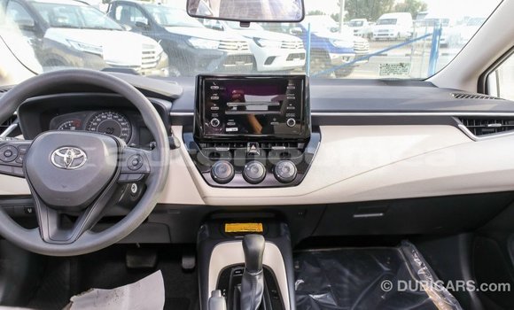 Acheter Import Voiture Toyota Corolla Blanc à Import - Dubai, Iles Acheter Import Voiture Toyota Corolla Blanc à Import - Dubai, Iles