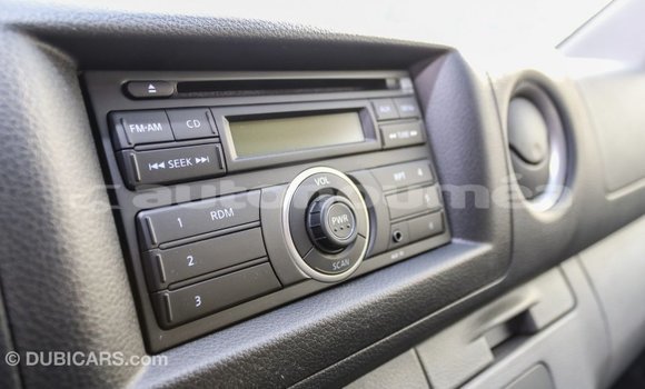 Buy Import Nissan Urvan White Car in Import - Dubai in Iles Buy Import Nissan Urvan White Car in Import - Dubai in Iles