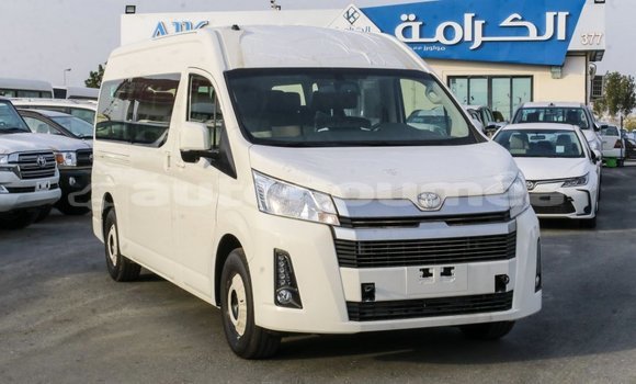 Buy Import Toyota Hiace White Car in Import - Dubai in Iles Buy Import Toyota Hiace White Car in Import - Dubai in Iles