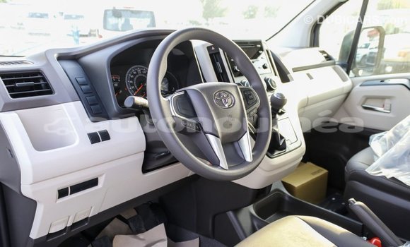 Buy Import Toyota Hiace White Car in Import - Dubai in Iles Buy Import Toyota Hiace White Car in Import - Dubai in Iles