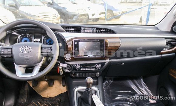Buy Import Toyota Hilux Other Car in Import - Dubai in Iles Buy Import Toyota Hilux Other Car in Import - Dubai in Iles