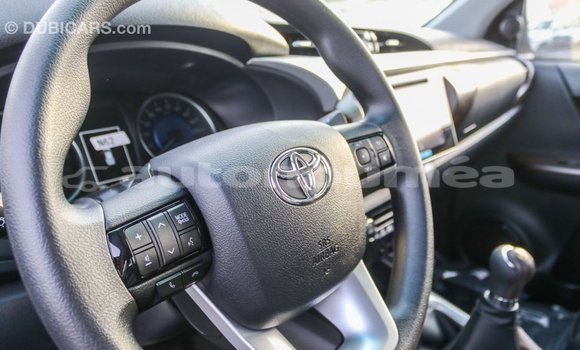 Buy Import Toyota Hilux Other Car in Import - Dubai in Iles Buy Import Toyota Hilux Other Car in Import - Dubai in Iles