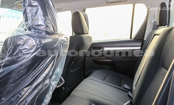 Buy Import Toyota Hilux Other Car in Import - Dubai in Iles Buy Import Toyota Hilux Other Car in Import - Dubai in Iles