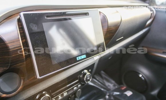 Buy Import Toyota Hilux Other Car in Import - Dubai in Iles Buy Import Toyota Hilux Other Car in Import - Dubai in Iles