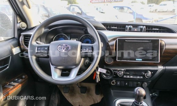 Buy Import Toyota Hilux Other Car in Import - Dubai in Iles Buy Import Toyota Hilux Other Car in Import - Dubai in Iles