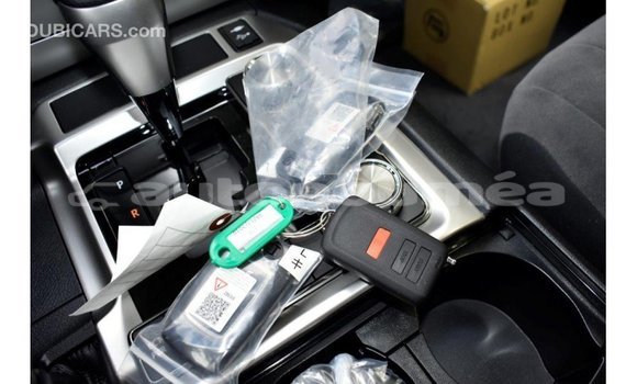 Buy Import Toyota Land Cruiser Black Car in Import - Dubai in Iles Buy Import Toyota Land Cruiser Black Car in Import - Dubai in Iles