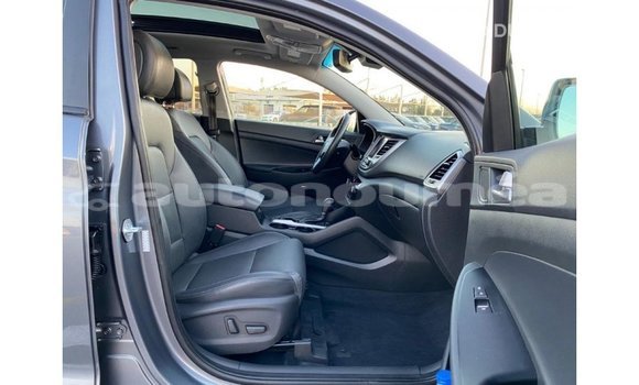 Acheter Import Voiture Hyundai Tucson Autre à Import - Dubai, Iles Acheter Import Voiture Hyundai Tucson Autre à Import - Dubai, Iles