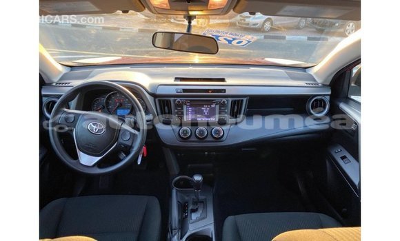 Acheter Import Utilitaire Toyota HiAce Noir à Import - Dubai, Iles Acheter Import Utilitaire Toyota HiAce Noir à Import - Dubai, Iles