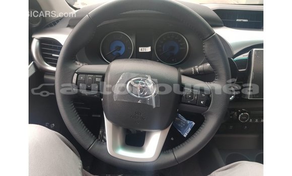 Buy Import Toyota Hilux Other Car in Import - Dubai in Iles Buy Import Toyota Hilux Other Car in Import - Dubai in Iles