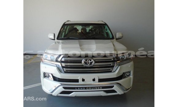 Acheter Import Voiture Toyota Land Cruiser Autre à Import - Dubai, Iles Acheter Import Voiture Toyota Land Cruiser Autre à Import - Dubai, Iles