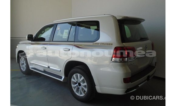 Acheter Import Voiture Toyota Land Cruiser Autre à Import - Dubai, Iles Acheter Import Voiture Toyota Land Cruiser Autre à Import - Dubai, Iles
