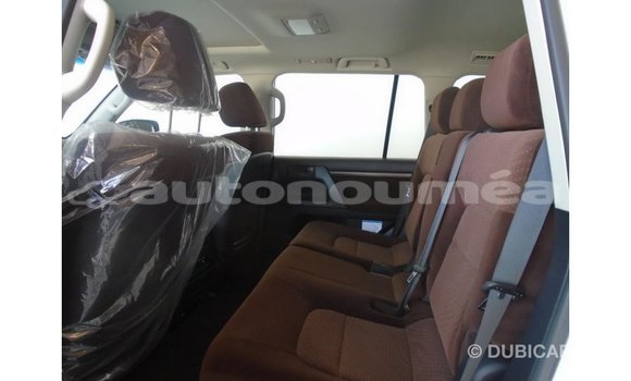 Acheter Import Voiture Toyota Land Cruiser Autre à Import - Dubai, Iles Acheter Import Voiture Toyota Land Cruiser Autre à Import - Dubai, Iles