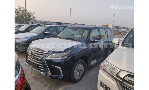Acheter Import Voiture Lexus LX Bleu à Import - Dubai, Iles Acheter Import Voiture Lexus LX Bleu à Import - Dubai, Iles