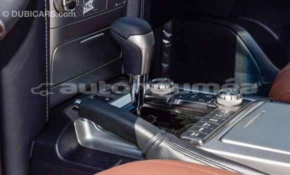 Acheter Import Voiture Toyota Land Cruiser Noir à Import - Dubai, Iles Acheter Import Voiture Toyota Land Cruiser Noir à Import - Dubai, Iles