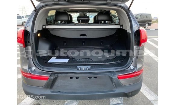 Acheter Import Voiture Kia Sportage Autre à Import - Dubai, Iles Acheter Import Voiture Kia Sportage Autre à Import - Dubai, Iles