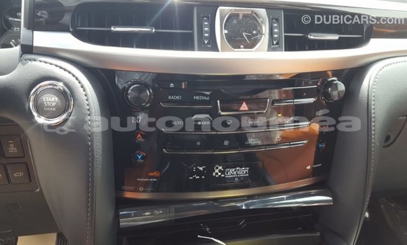 Acheter Import Voiture Lexus LX Autre à Import - Dubai, Iles Acheter Import Voiture Lexus LX Autre à Import - Dubai, Iles