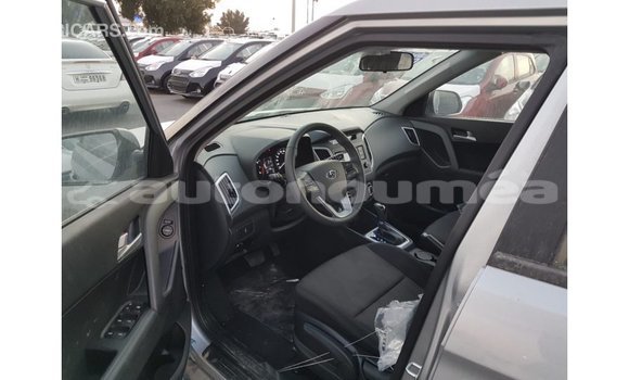 Buy Import Hyundai Creta Other Car in Import - Dubai in Iles Buy Import Hyundai Creta Other Car in Import - Dubai in Iles