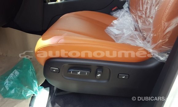 Acheter Import Voiture Lexus LX Autre à Import - Dubai, Iles Acheter Import Voiture Lexus LX Autre à Import - Dubai, Iles