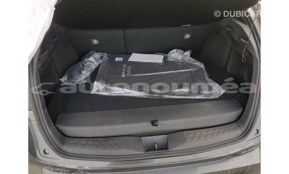 Buy Import Toyota C-HR Other Car in Import - Dubai in Iles Buy Import Toyota C-HR Other Car in Import - Dubai in Iles