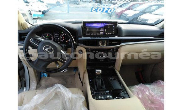Buy Import Lexus LX White Car in Import - Dubai in Iles Buy Import Lexus LX White Car in Import - Dubai in Iles