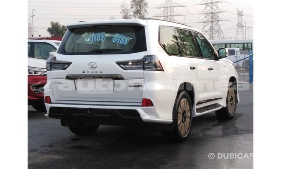 Buy Import Lexus LX White Car in Import - Dubai in Iles Buy Import Lexus LX White Car in Import - Dubai in Iles