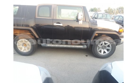 Buy Import Toyota FJ Cruiser Black Car in Import - Dubai in Iles Buy Import Toyota FJ Cruiser Black Car in Import - Dubai in Iles