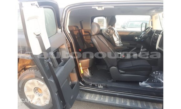 Buy Import Toyota FJ Cruiser Black Car in Import - Dubai in Iles Buy Import Toyota FJ Cruiser Black Car in Import - Dubai in Iles
