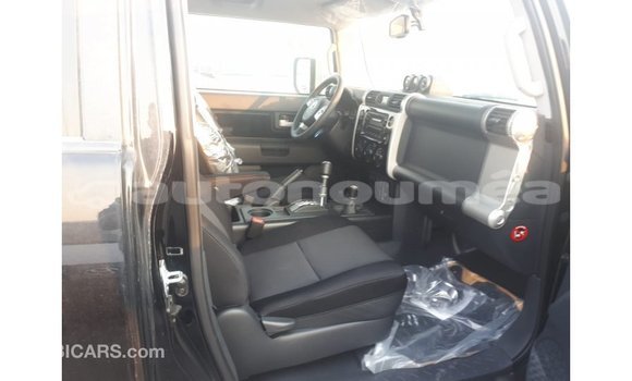 Buy Import Toyota FJ Cruiser Black Car in Import - Dubai in Iles Buy Import Toyota FJ Cruiser Black Car in Import - Dubai in Iles