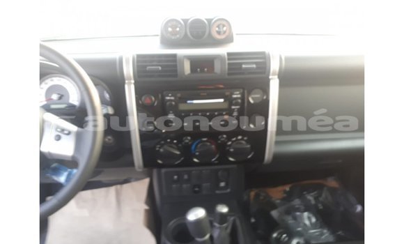 Buy Import Toyota FJ Cruiser Black Car in Import - Dubai in Iles Buy Import Toyota FJ Cruiser Black Car in Import - Dubai in Iles