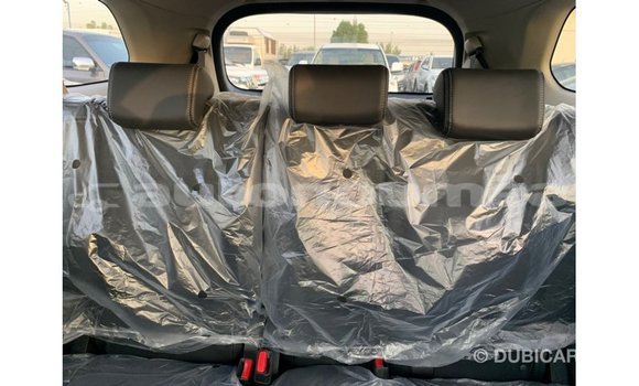 Acheter Import Voiture Mitsubishi Outlander Marron à Import - Dubai, Iles Acheter Import Voiture Mitsubishi Outlander Marron à Import - Dubai, Iles