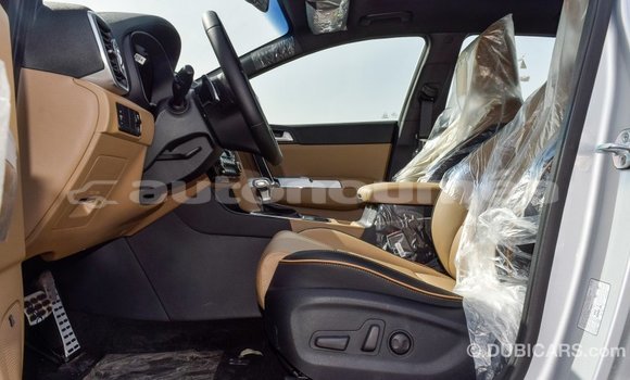 Buy Import Kia Sportage Other Car in Import - Dubai in Iles Buy Import Kia Sportage Other Car in Import - Dubai in Iles