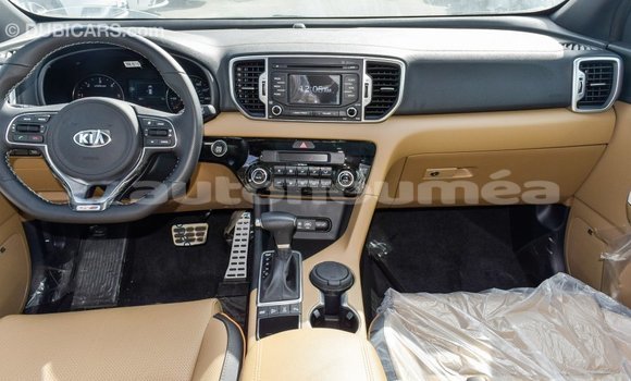 Buy Import Kia Sportage Other Car in Import - Dubai in Iles Buy Import Kia Sportage Other Car in Import - Dubai in Iles