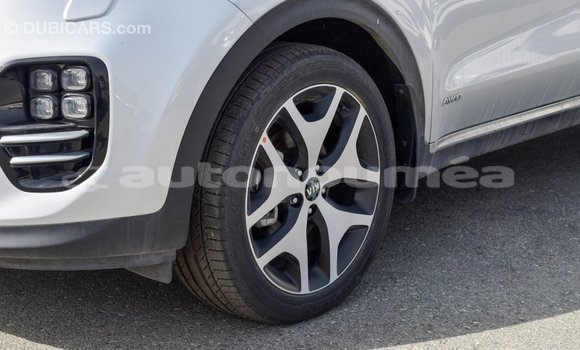 Buy Import Kia Sportage Other Car in Import - Dubai in Iles Buy Import Kia Sportage Other Car in Import - Dubai in Iles