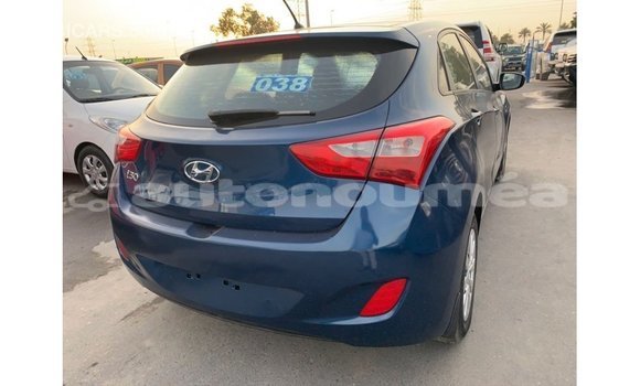 Acheter Import Voiture Hyundai i30 Bleu à Import - Dubai, Iles Acheter Import Voiture Hyundai i30 Bleu à Import - Dubai, Iles
