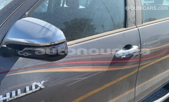 Acheter Import Voiture Toyota Hilux Autre à Import - Dubai, Iles Acheter Import Voiture Toyota Hilux Autre à Import - Dubai, Iles