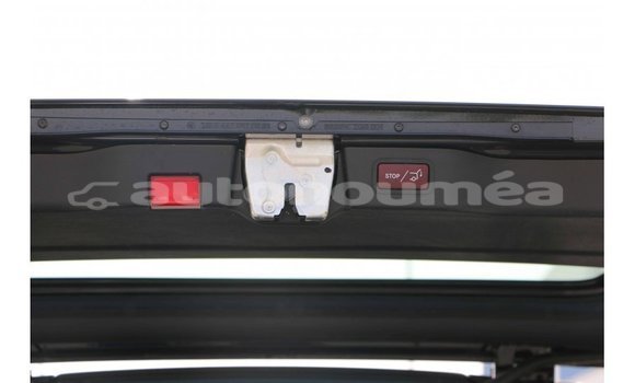 Acheter Import Voiture Mercedes-Benz 250 Noir à Import - Dubai, Iles Acheter Import Voiture Mercedes-Benz 250 Noir à Import - Dubai, Iles