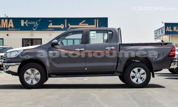 Buy Import Toyota Hilux Other Car in Import - Dubai in Iles Buy Import Toyota Hilux Other Car in Import - Dubai in Iles