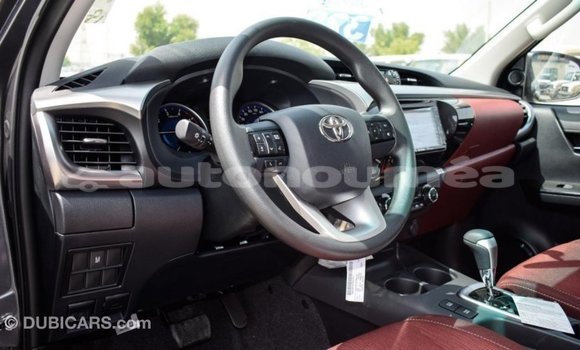 Buy Import Toyota Hilux Other Car in Import - Dubai in Iles Buy Import Toyota Hilux Other Car in Import - Dubai in Iles