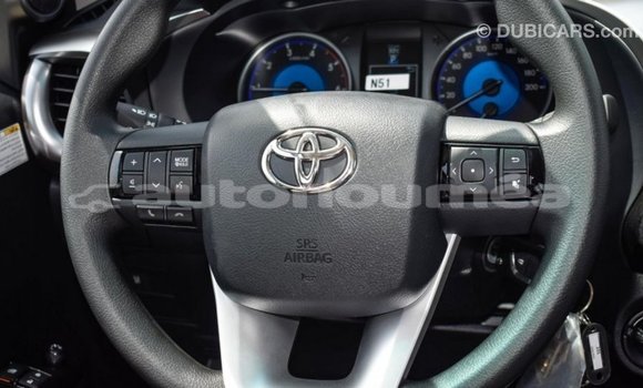Buy Import Toyota Hilux Other Car in Import - Dubai in Iles Buy Import Toyota Hilux Other Car in Import - Dubai in Iles