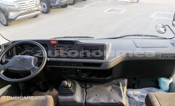 Buy Import Toyota Coaster White Car in Import - Dubai in Iles Buy Import Toyota Coaster White Car in Import - Dubai in Iles