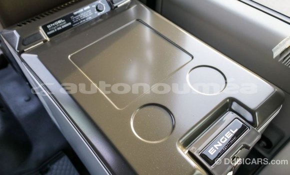 Buy Import Toyota Coaster White Car in Import - Dubai in Iles Buy Import Toyota Coaster White Car in Import - Dubai in Iles