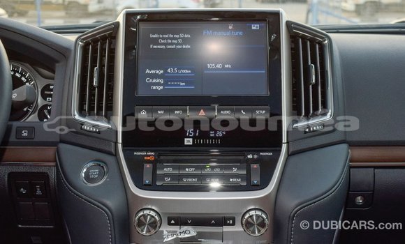 Acheter Import Voiture Toyota Land Cruiser Noir à Import - Dubai, Iles Acheter Import Voiture Toyota Land Cruiser Noir à Import - Dubai, Iles