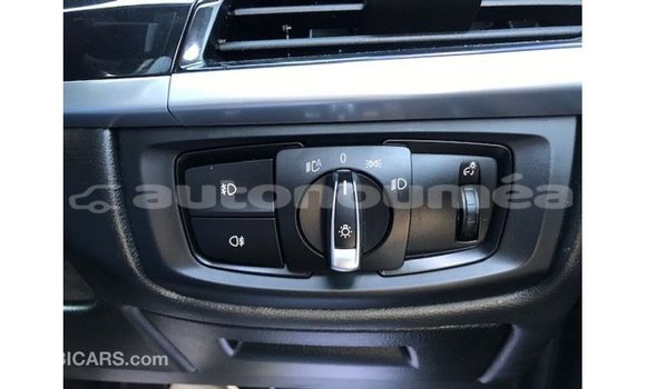 Acheter Import Voiture BMW X6 Bleu à Import - Dubai, Iles Acheter Import Voiture BMW X6 Bleu à Import - Dubai, Iles