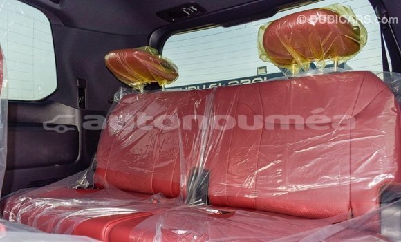 Acheter Import Voiture Lexus LX Noir à Import - Dubai, Iles Acheter Import Voiture Lexus LX Noir à Import - Dubai, Iles