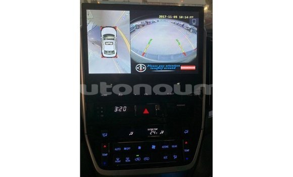 Acheter Import Voiture Toyota Land Cruiser Noir à Import - Dubai, Iles Acheter Import Voiture Toyota Land Cruiser Noir à Import - Dubai, Iles