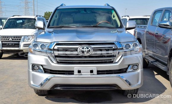 Acheter Import Voiture Toyota Land Cruiser Autre à Import - Dubai, Iles Acheter Import Voiture Toyota Land Cruiser Autre à Import - Dubai, Iles