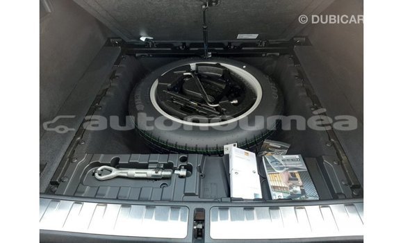 Acheter Import Voiture BMW X6 Bleu à Import - Dubai, Iles Acheter Import Voiture BMW X6 Bleu à Import - Dubai, Iles