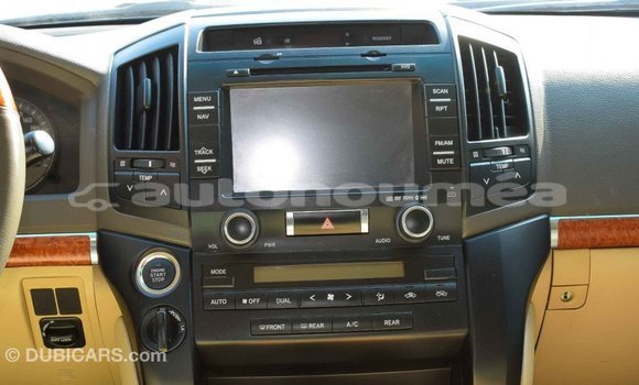 Acheter Import Voiture Toyota Land Cruiser Autre à Import - Dubai, Iles Acheter Import Voiture Toyota Land Cruiser Autre à Import - Dubai, Iles