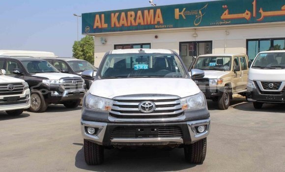 Buy Import Toyota Hilux Other Car in Import - Dubai in Iles Buy Import Toyota Hilux Other Car in Import - Dubai in Iles