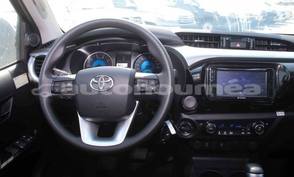 Buy Import Toyota Hilux Other Car in Import - Dubai in Iles Buy Import Toyota Hilux Other Car in Import - Dubai in Iles